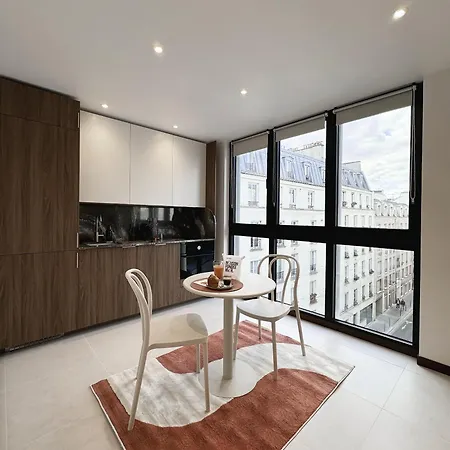 Thesuite - Parmentier - Monthly Only Apartment *
